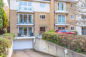 Photo 18- click for photo gallery